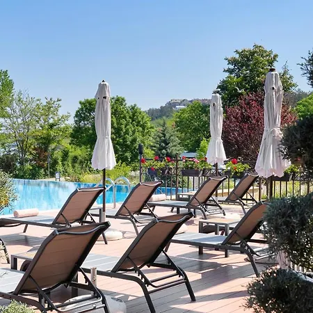 Santa Marina Village Θέρετρο