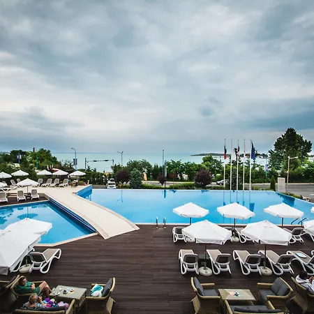 Santa Marina Village 4* Σωζόπολη