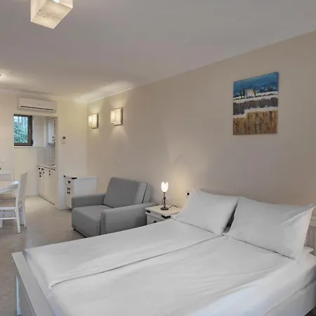 Santa Marina Village Θέρετρο Σωζόπολη