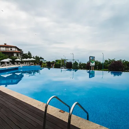 Santa Marina Holiday Village 4*