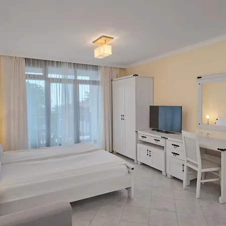 Resort Santa Marina Holiday Village