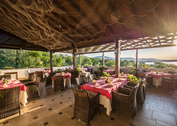 Santa Marina Village