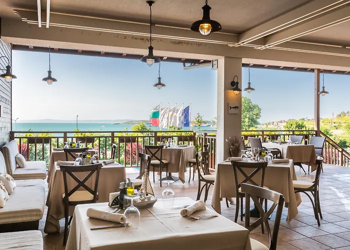 Santa Marina Village