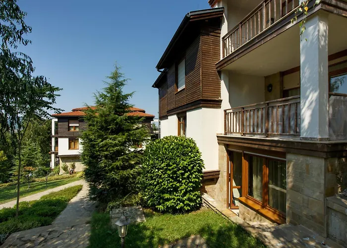 Santa Marina Village